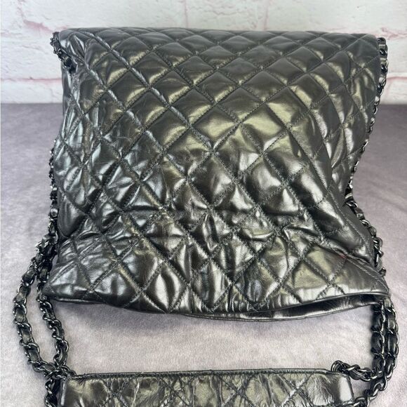 Chanel Gunmetal Leather Chain Me Quilted Bag - Picture 11 of 16
